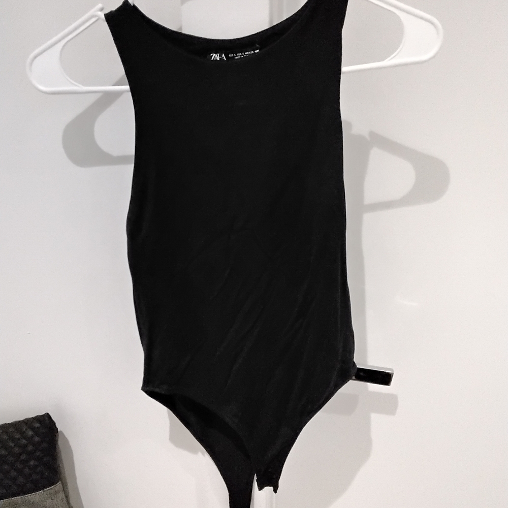 Zara - Picture 3 of 4